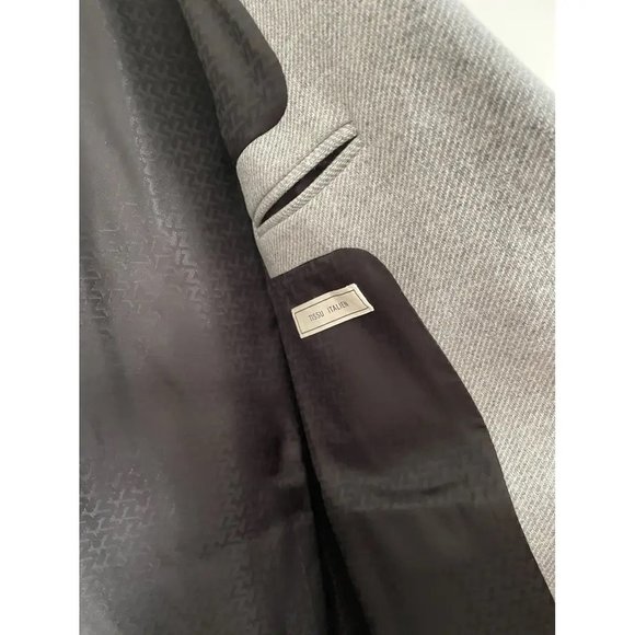 - Zadig & Voltaire Grey Chevron Coat - BUTTON ONLY - Picture 4 of 8